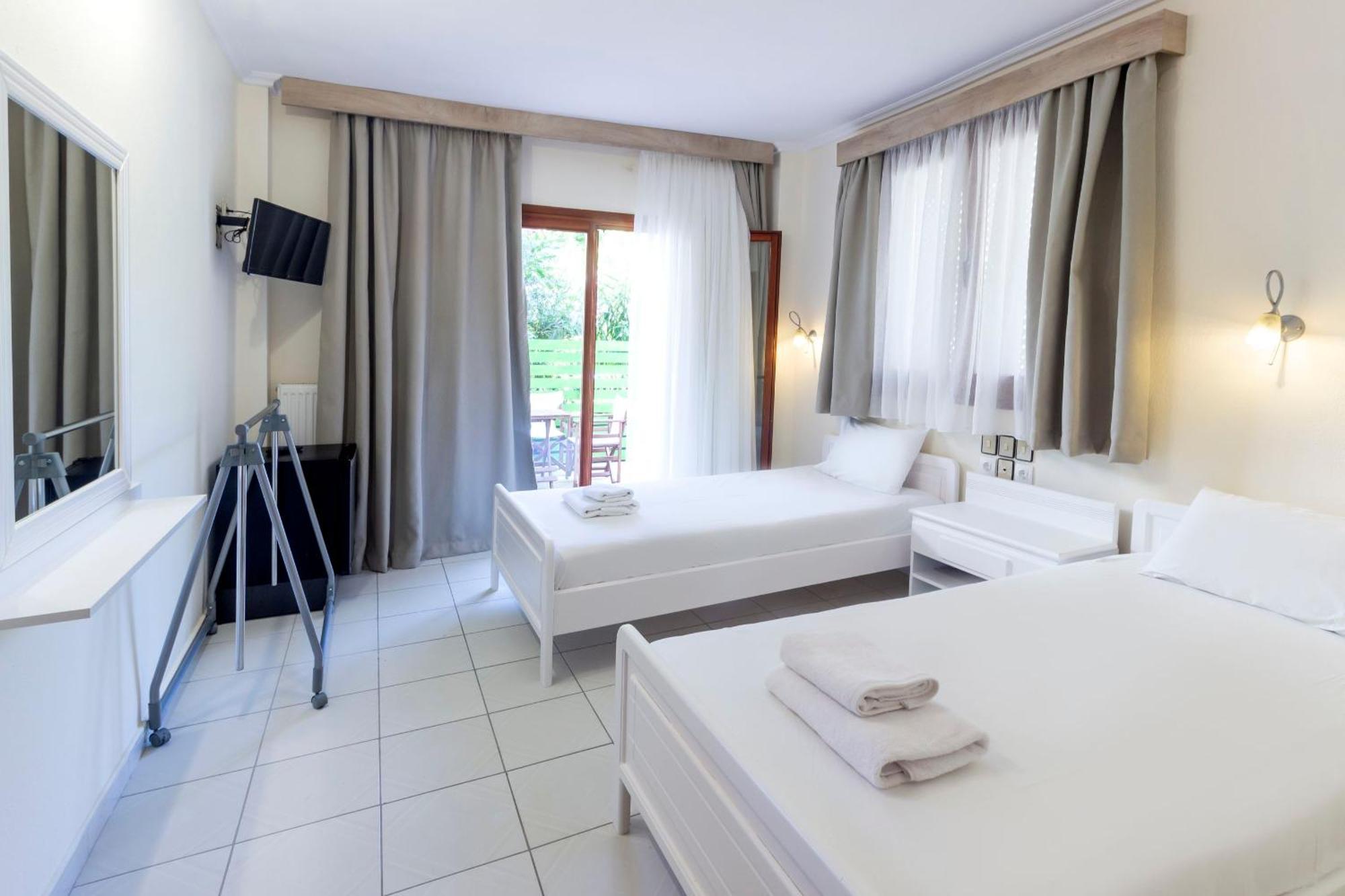 Hotel Odysseas Polychrono Værelse billede