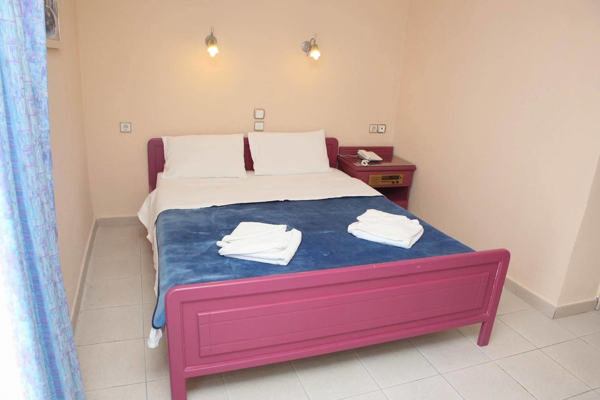 Hotel Odysseas Polychrono Eksteriør billede